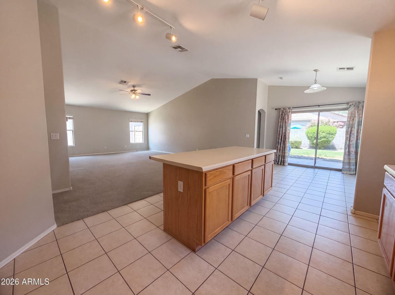 426 E Payton Street, San Tan Valley, AZ 85140 — photo 9 of 16