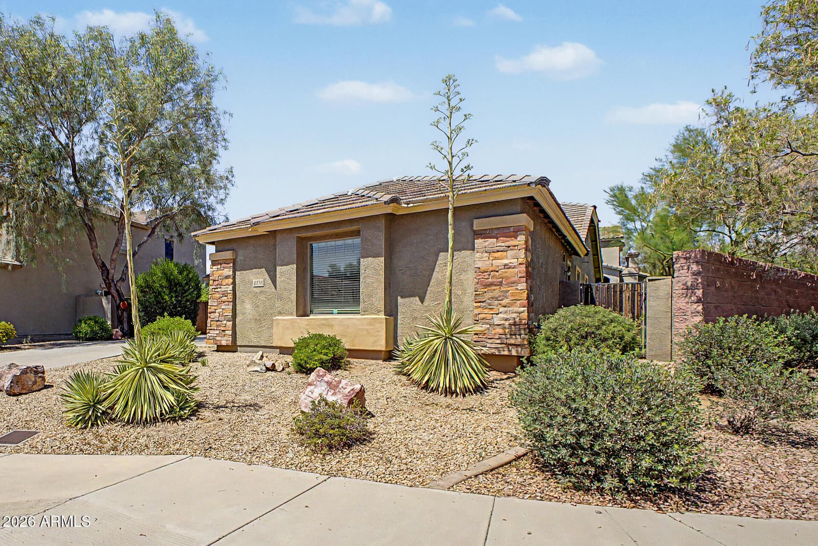 4038 E Expedition Way, Phoenix, AZ 85050 — photo 5 of 54