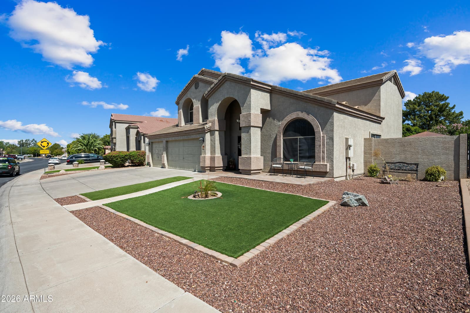 8320 W Berridge Lane, Glendale, AZ 85305 — photo 6 of 77