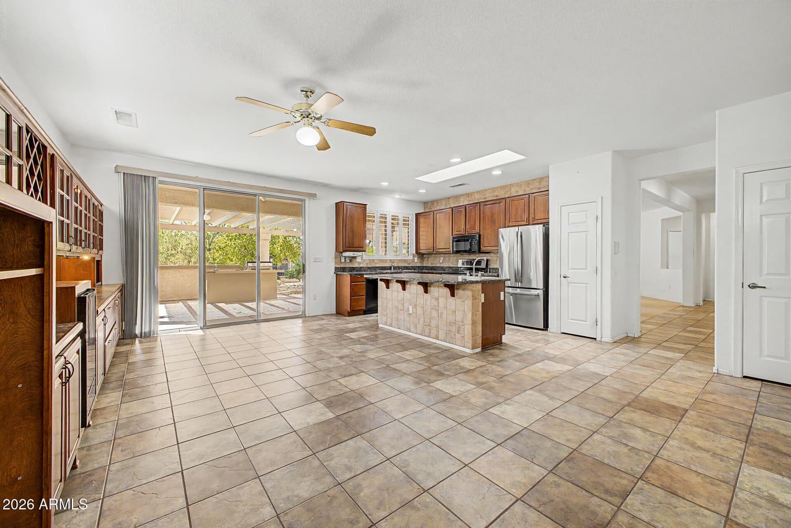 15573 W Las Verdes Way, Surprise, AZ 85374 — photo 17 of 33