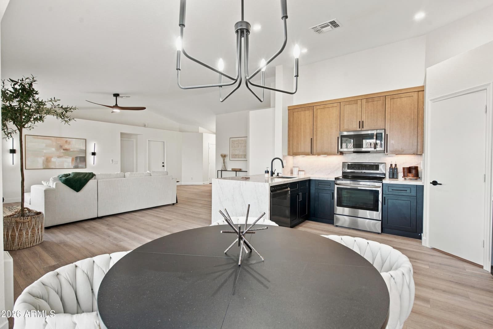 8123 E Des Moines Street, Mesa, AZ 85207 — photo 15 of 47