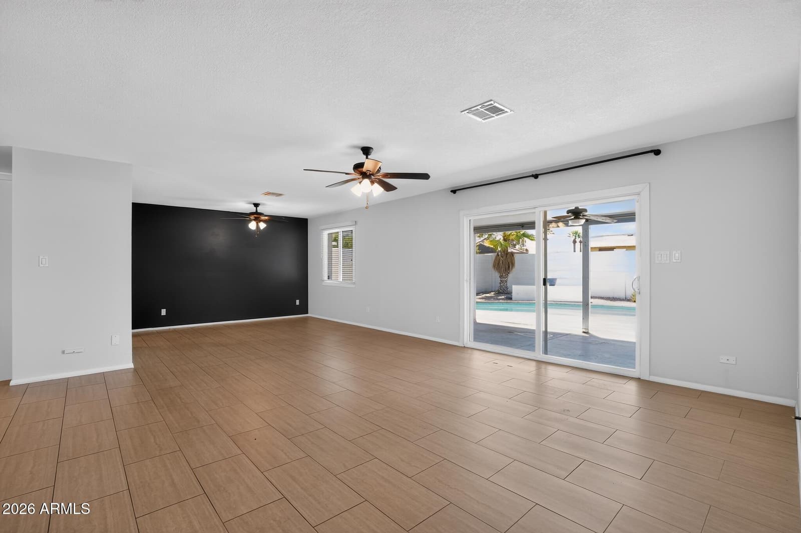 8449 E Jackrabbit Road, Scottsdale, AZ 85250 — photo 7 of 20