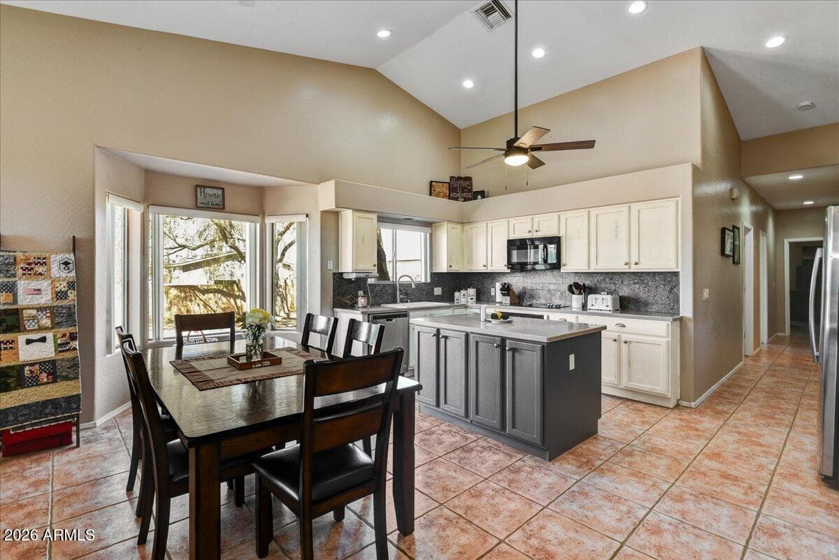 38418 N 12th Street, Phoenix, AZ 85086 — photo 13 of 40