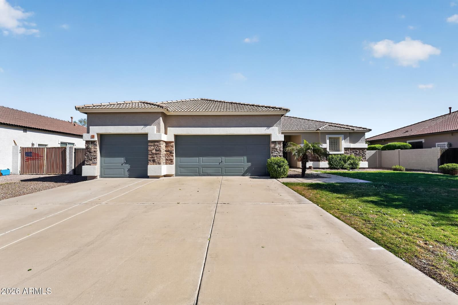 48 E Elgin Street, Gilbert, AZ 85295 — photo 2 of 22