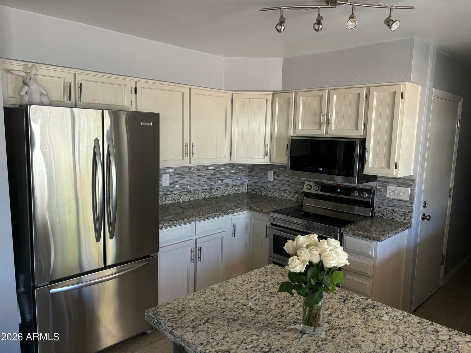 4126 W Sierra Street, Phoenix, AZ 85029 — photo 10 of 33