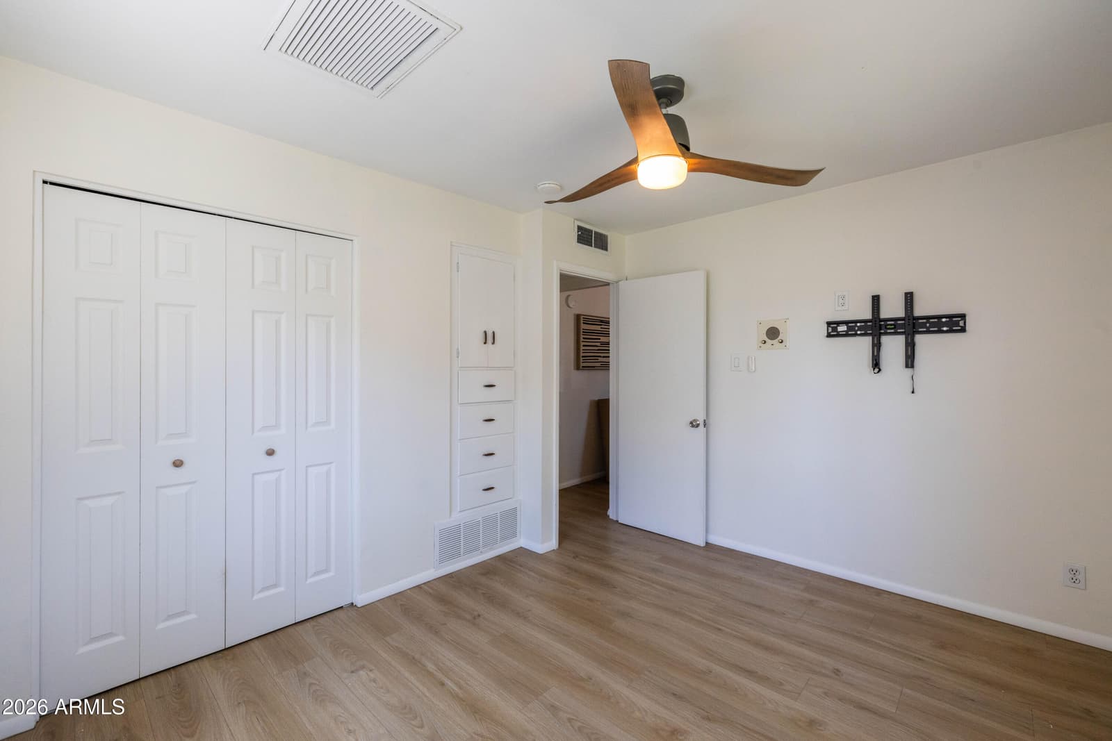 1834 N Mitchell Street, Phoenix, AZ 85006 — photo 40 of 58