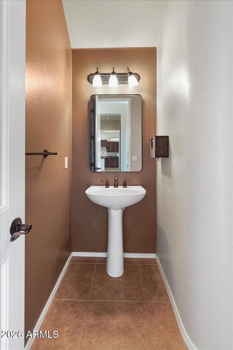 1943 N Shelby, Mesa, AZ 85207 — photo 19 of 51