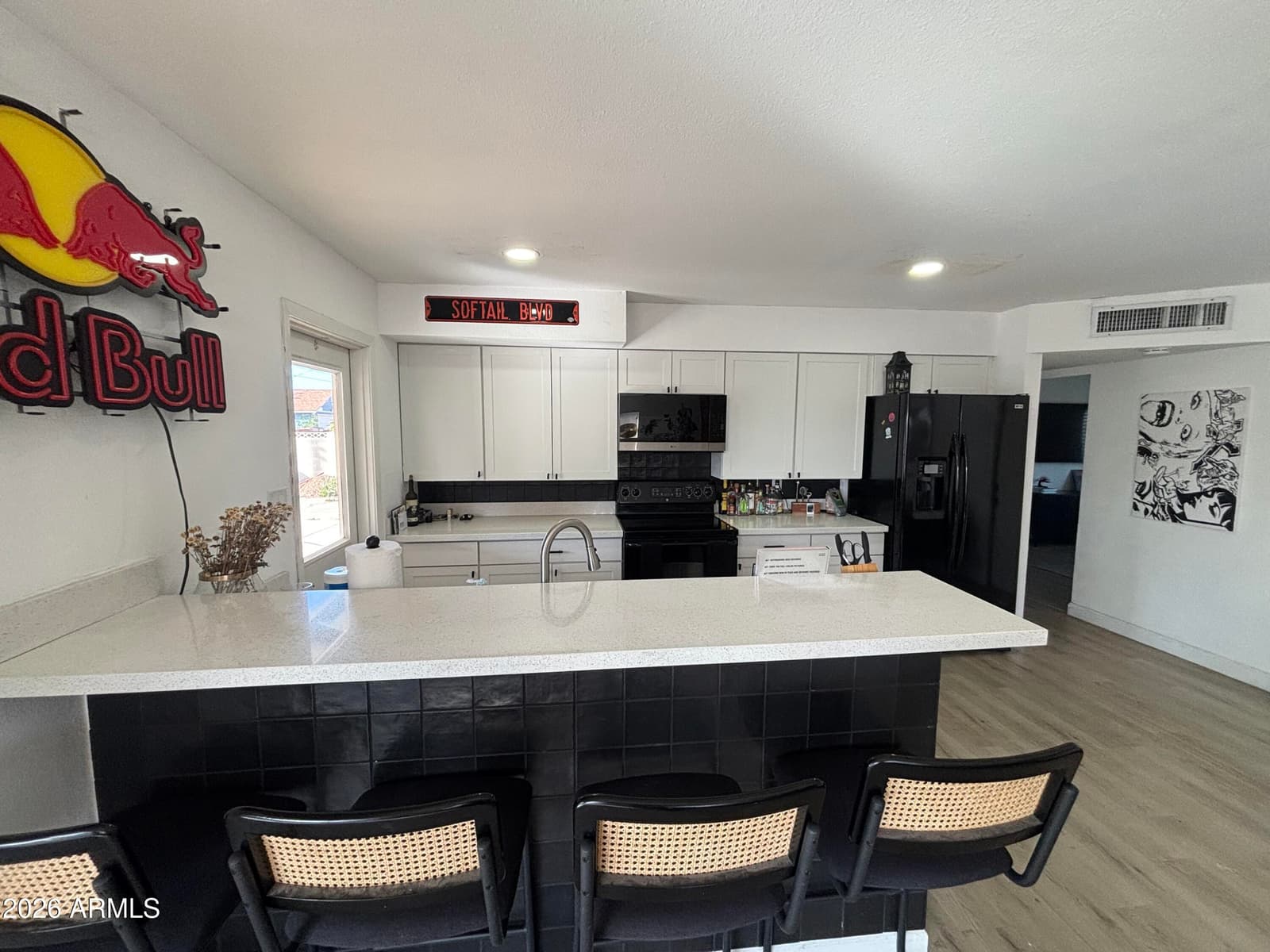 527 E Hermosa Drive, Tempe, AZ 85282 — photo 2 of 8