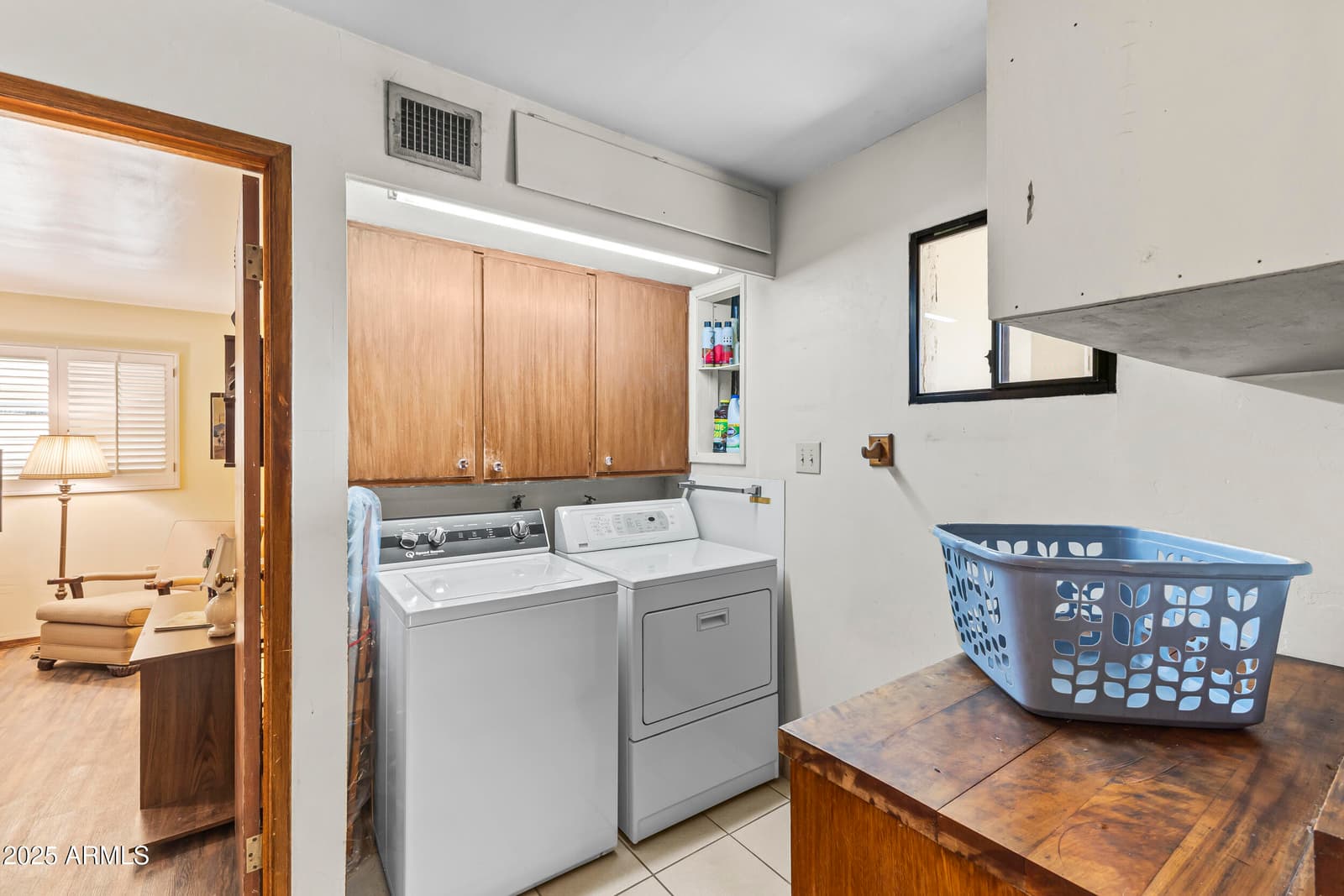 2047 W Cambridge Avenue, Phoenix, AZ 85009 — photo 19 of 54