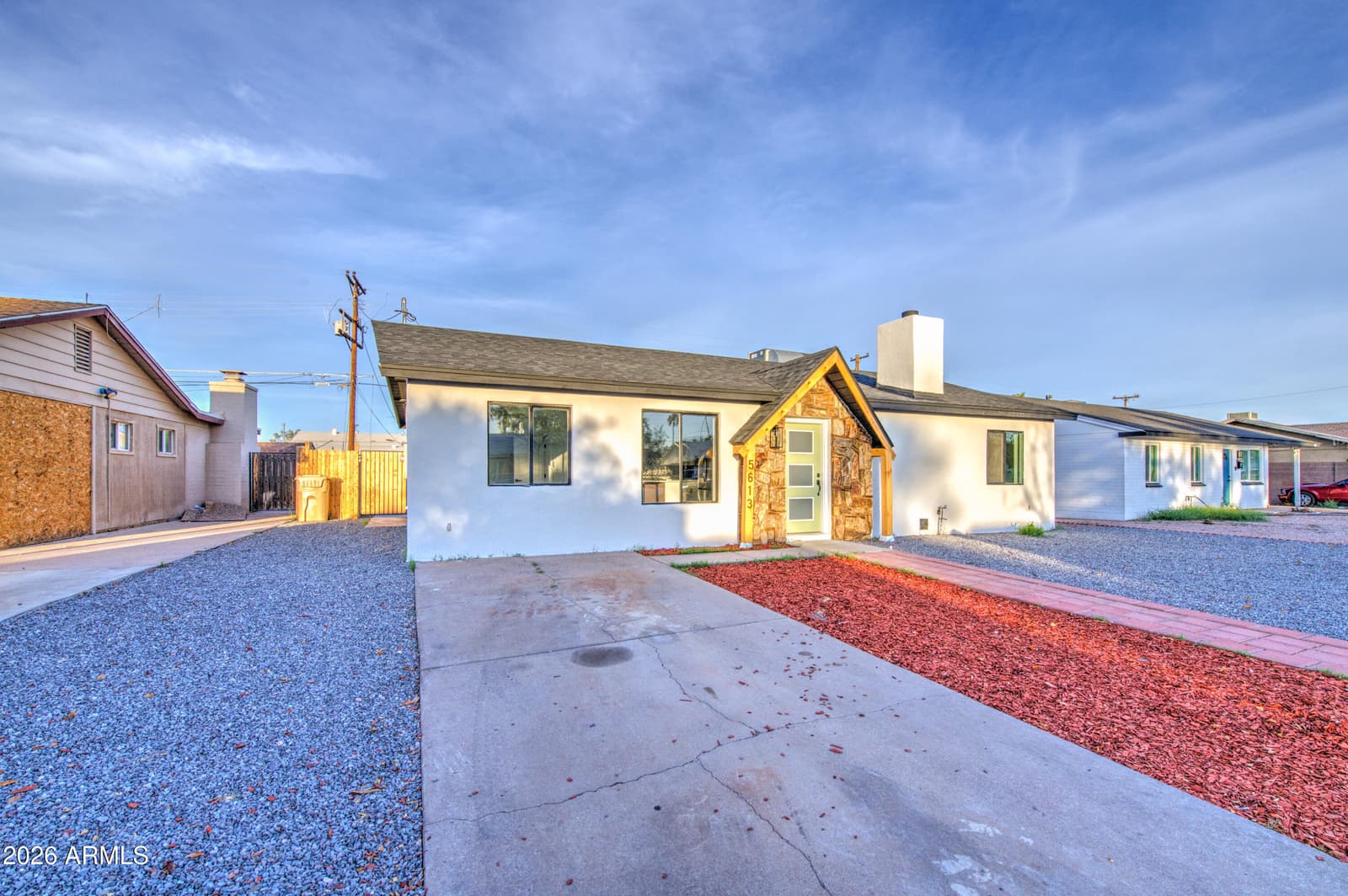 5613 N 63rd Drive, Glendale, AZ 85301 — photo 5 of 48