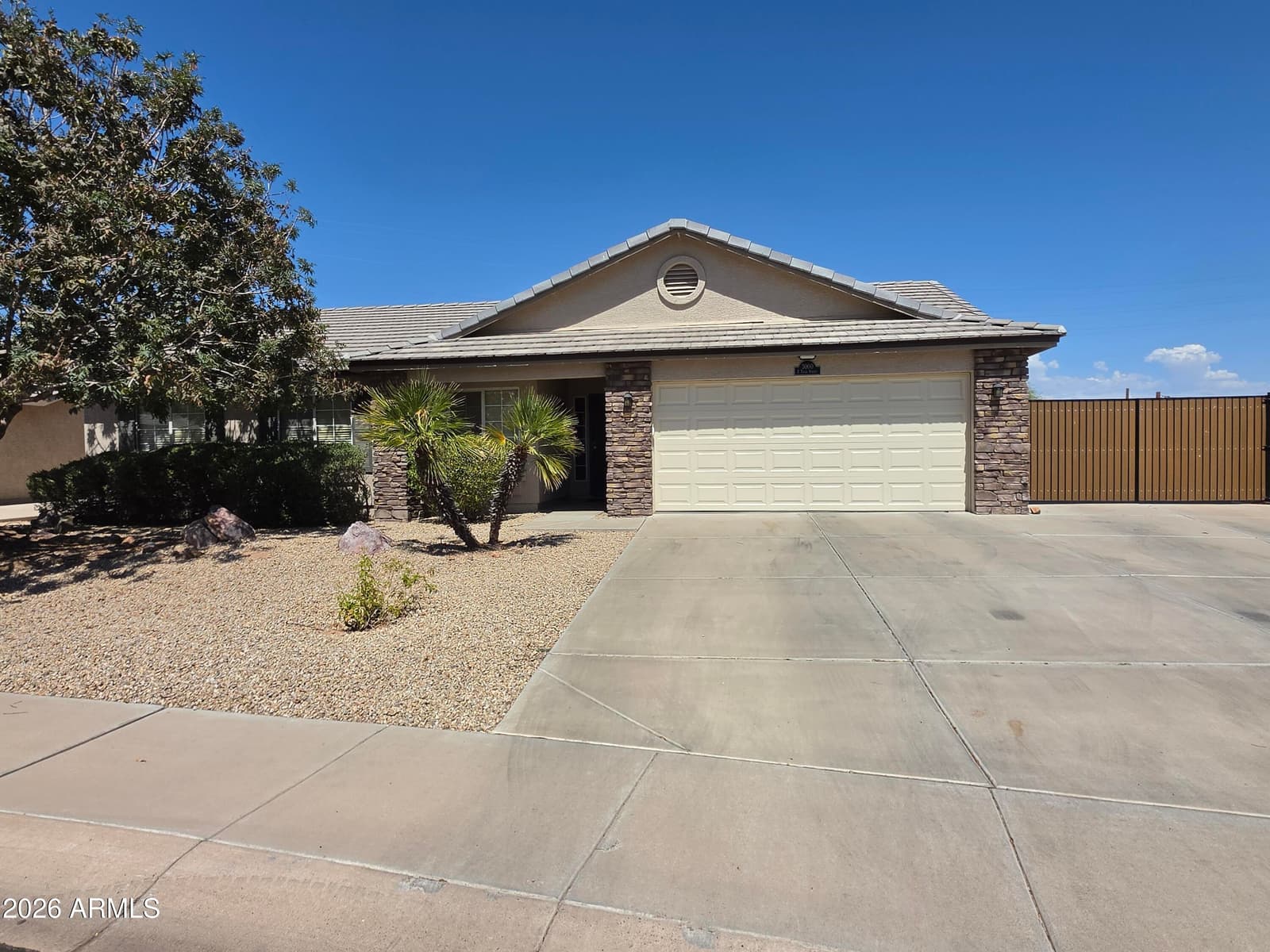 3000 E Tulsa Street, Gilbert, AZ 85295 — photo 1 of 23