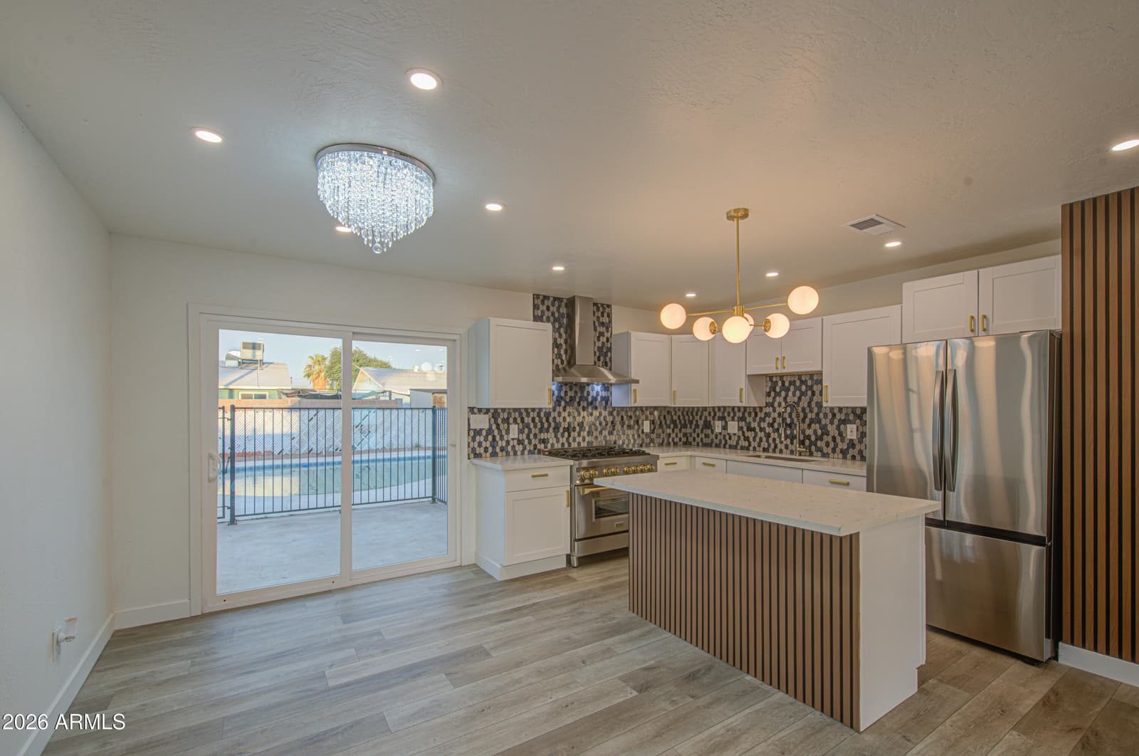 5613 N 63rd Drive, Glendale, AZ 85301 — photo 15 of 48