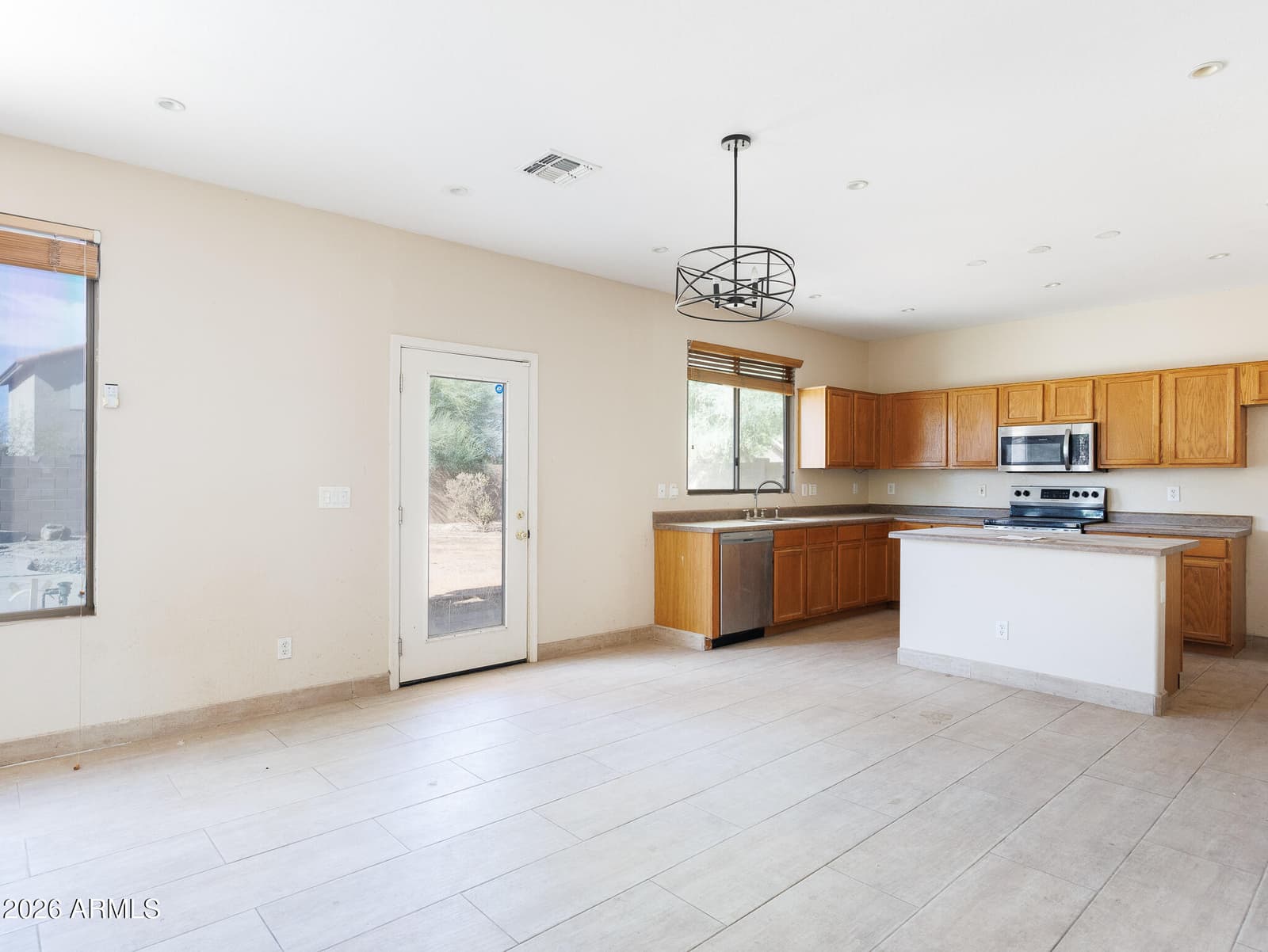1359 E 11th Street, Casa Grande, AZ 85122 — photo 13 of 53
