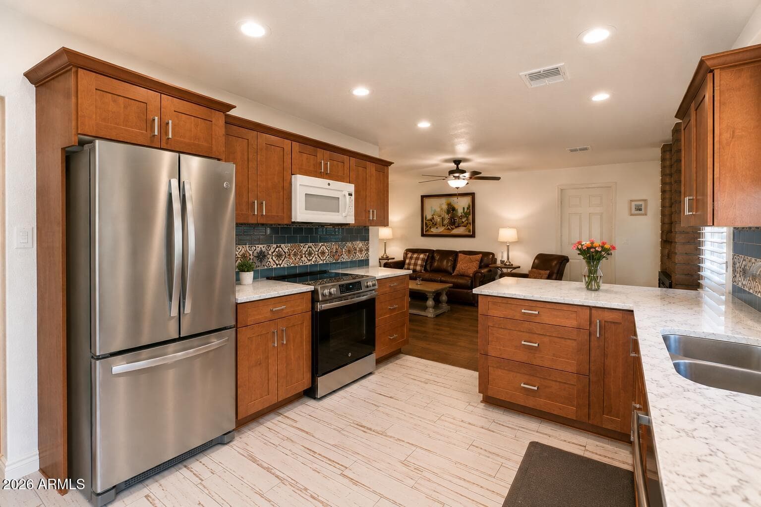 14629 N 22nd Lane, Phoenix, AZ 85023 — photo 8 of 27