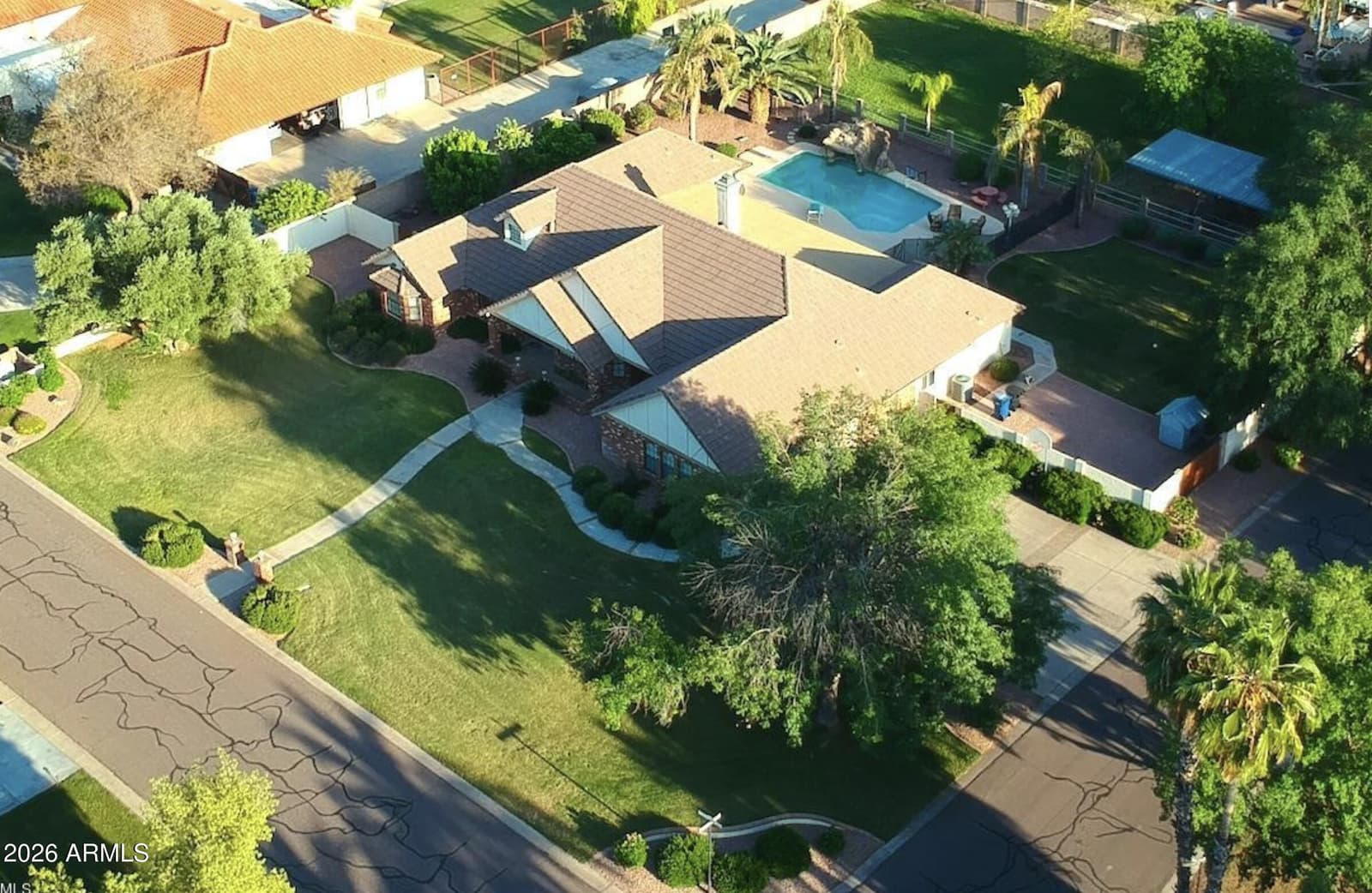 817 E Juanita Avenue, Gilbert, AZ 85234 — photo 18 of 18