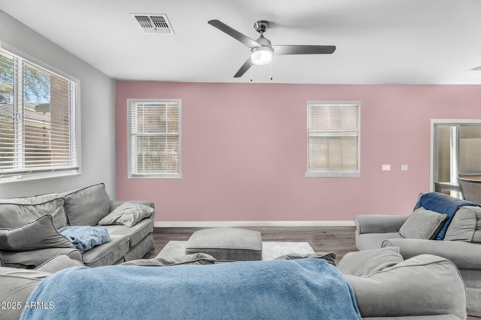 2366 N 73rd Lane, Phoenix, AZ 85035 — photo 3 of 43