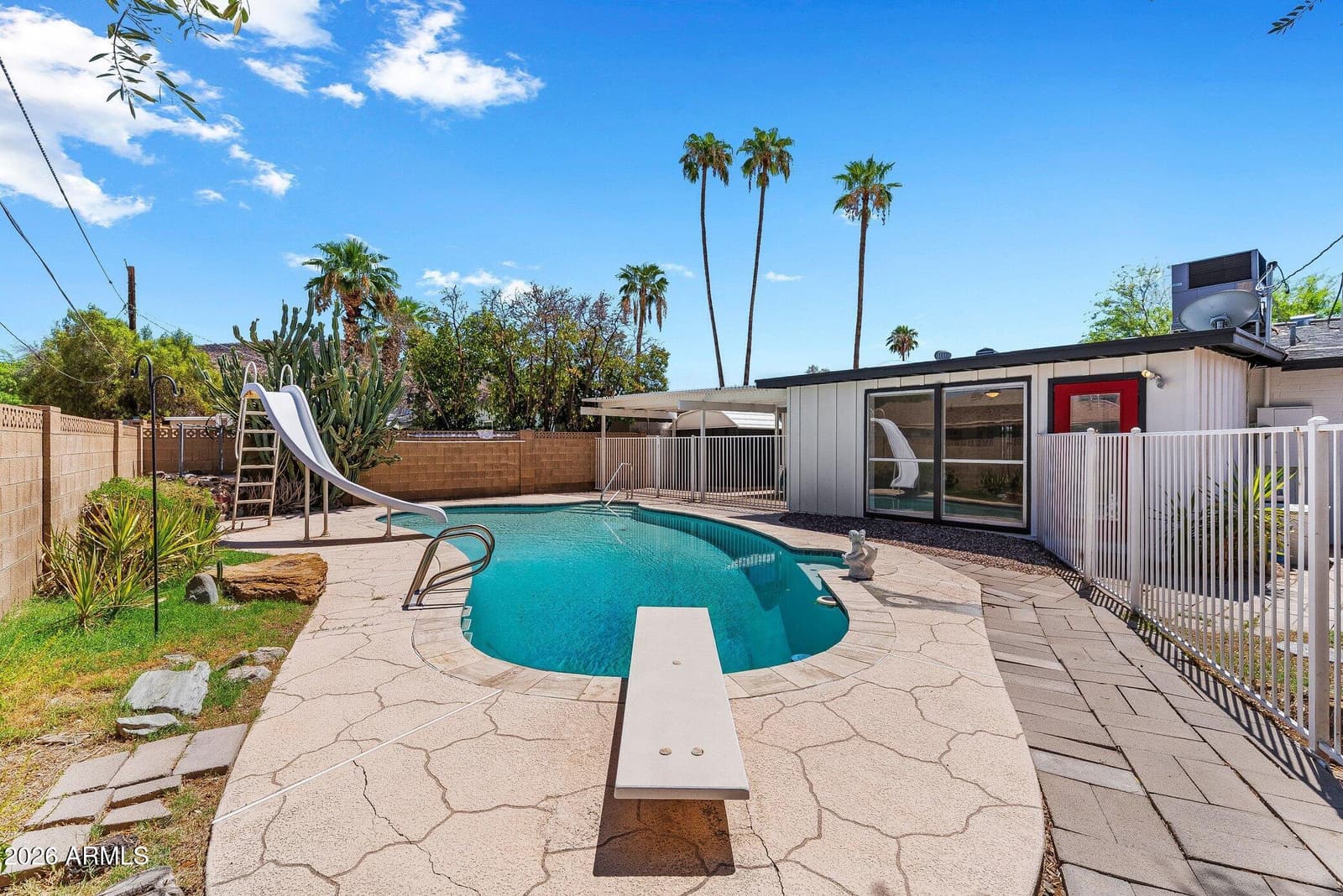 2240 W Paradise Drive, Phoenix, AZ 85029 — photo 32 of 41