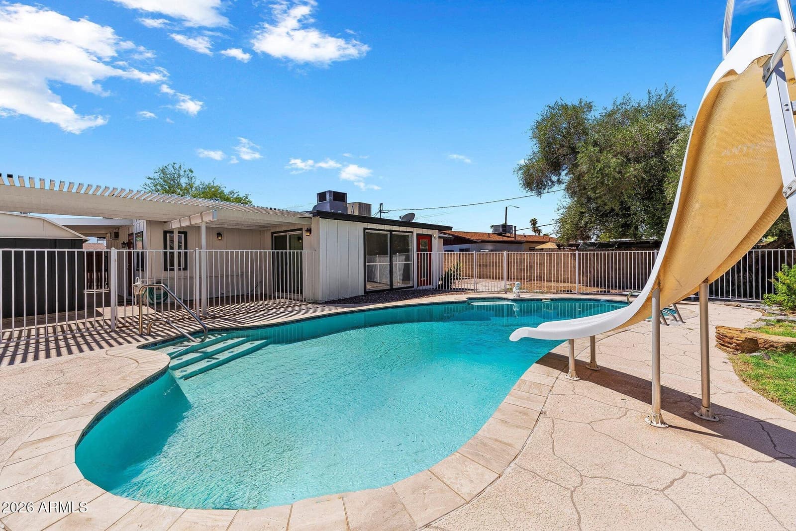 2240 W Paradise Drive, Phoenix, AZ 85029 — photo 30 of 41