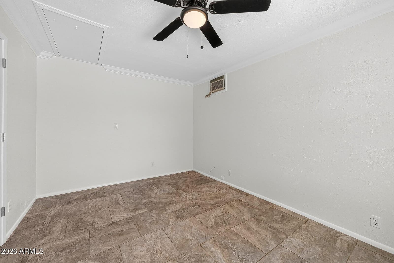 2240 W Paradise Drive, Phoenix, AZ 85029 — photo 9 of 41