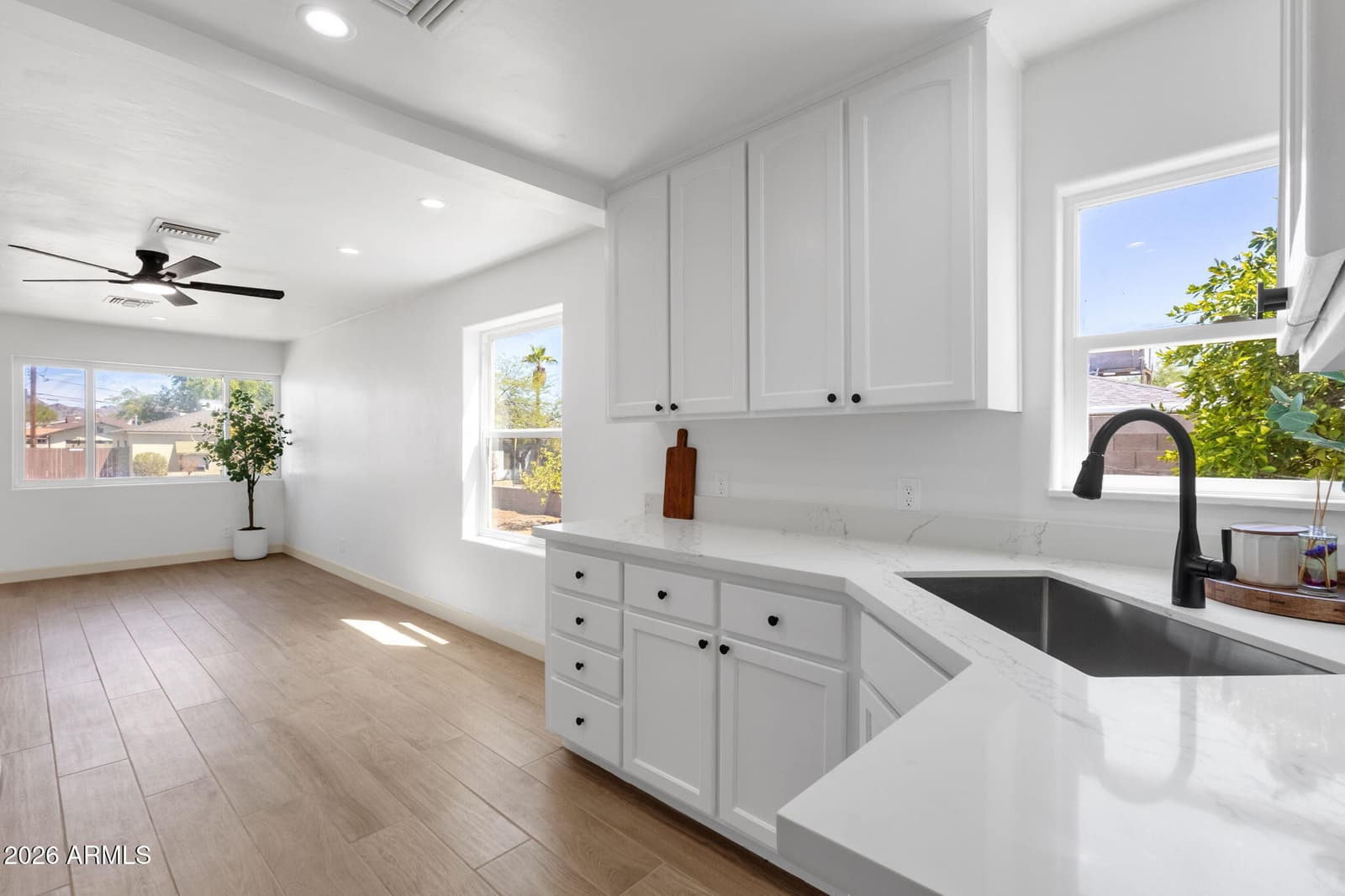 9514 N 2nd Street, Phoenix, AZ 85020 — photo 9 of 31