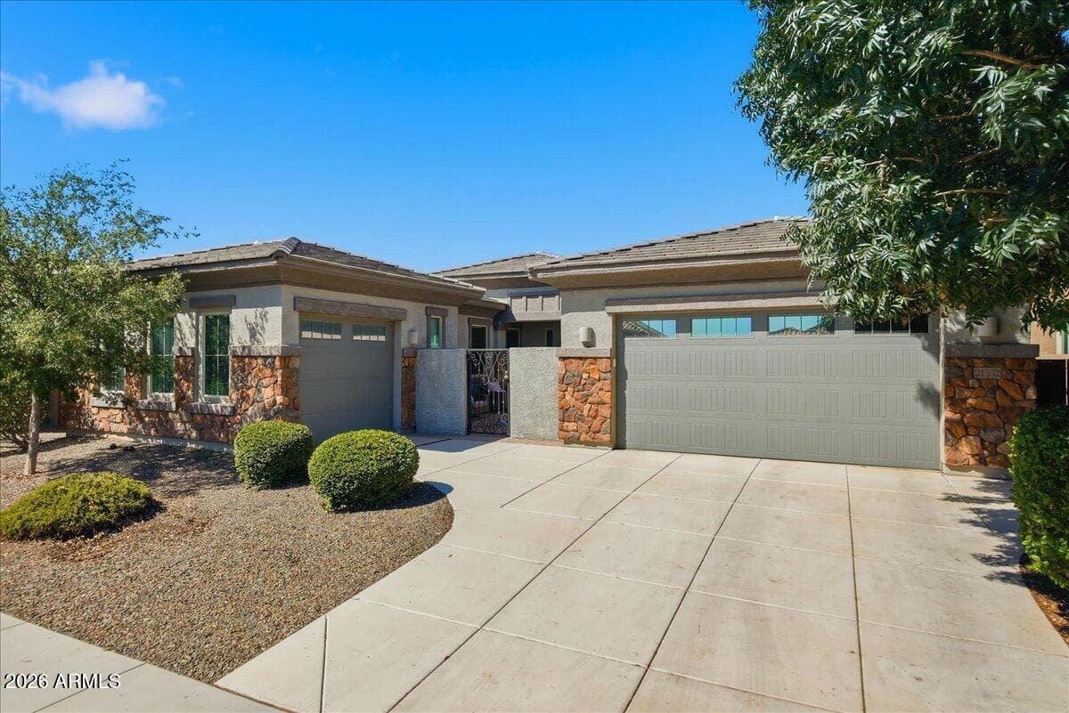 21532 E Arroyo Verde Court, Queen Creek, AZ 85142 — photo 10 of 71