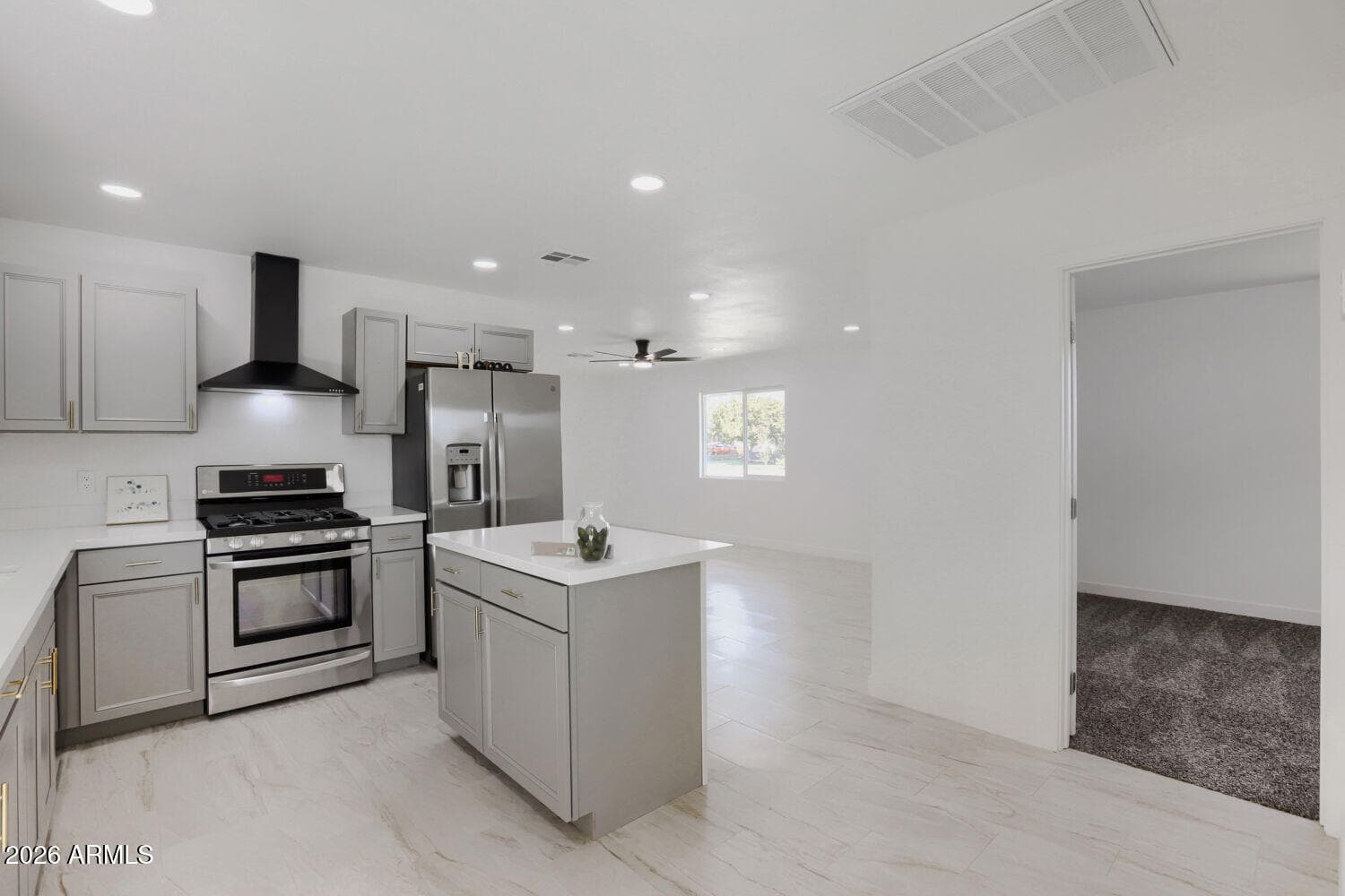 5703 W Sells Drive, Phoenix, AZ 85031 — photo 5 of 23