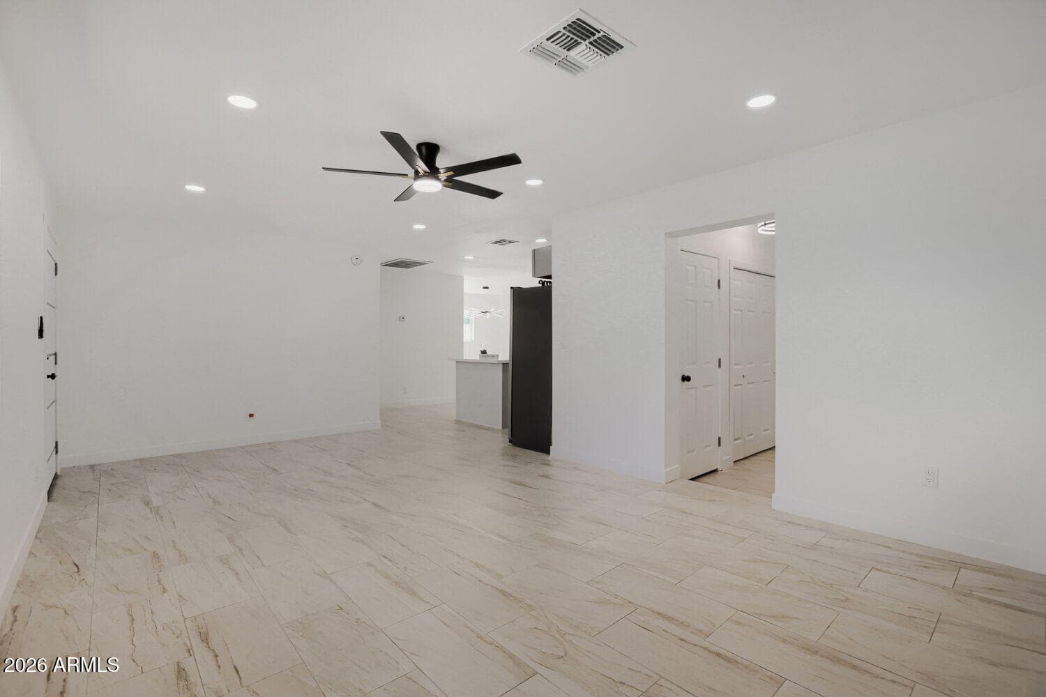 5703 W Sells Drive, Phoenix, AZ 85031 — photo 9 of 23