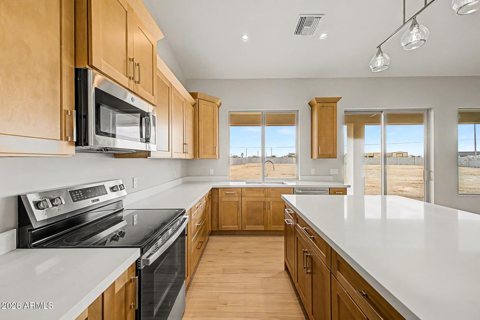 26515 N 241st Avenue, Wittmann, AZ 85361 — photo 10 of 31