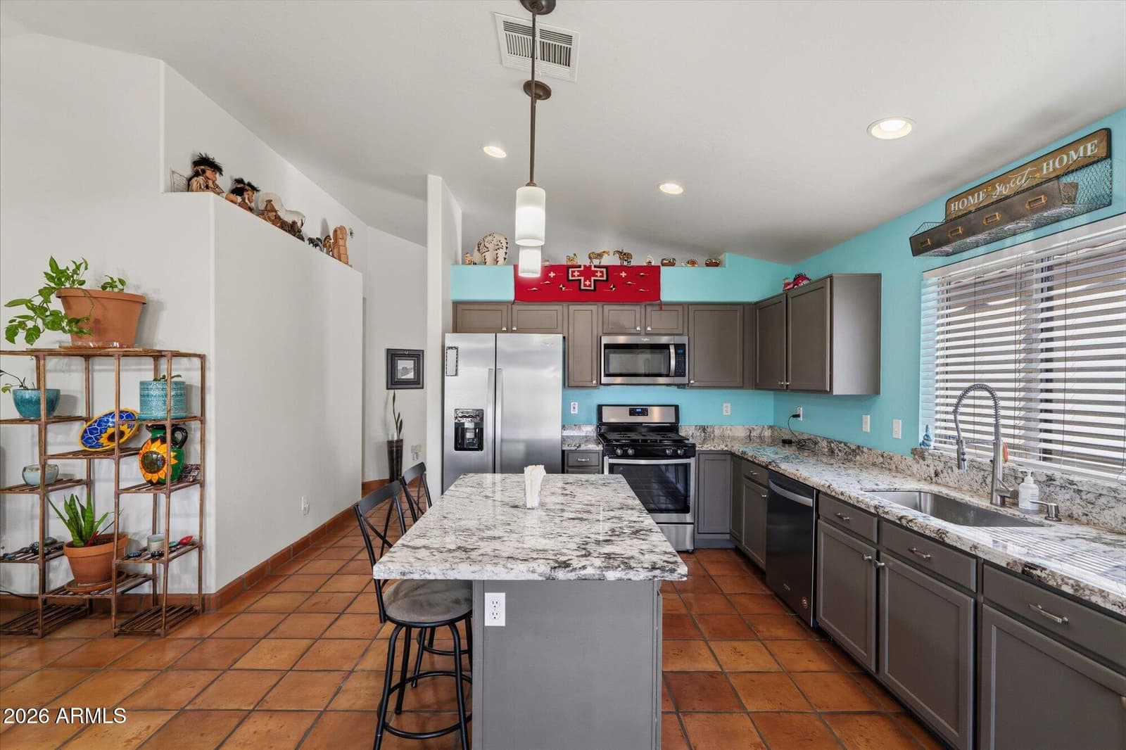 20648 N 8th Street, Phoenix, AZ 85024 — photo 10 of 41