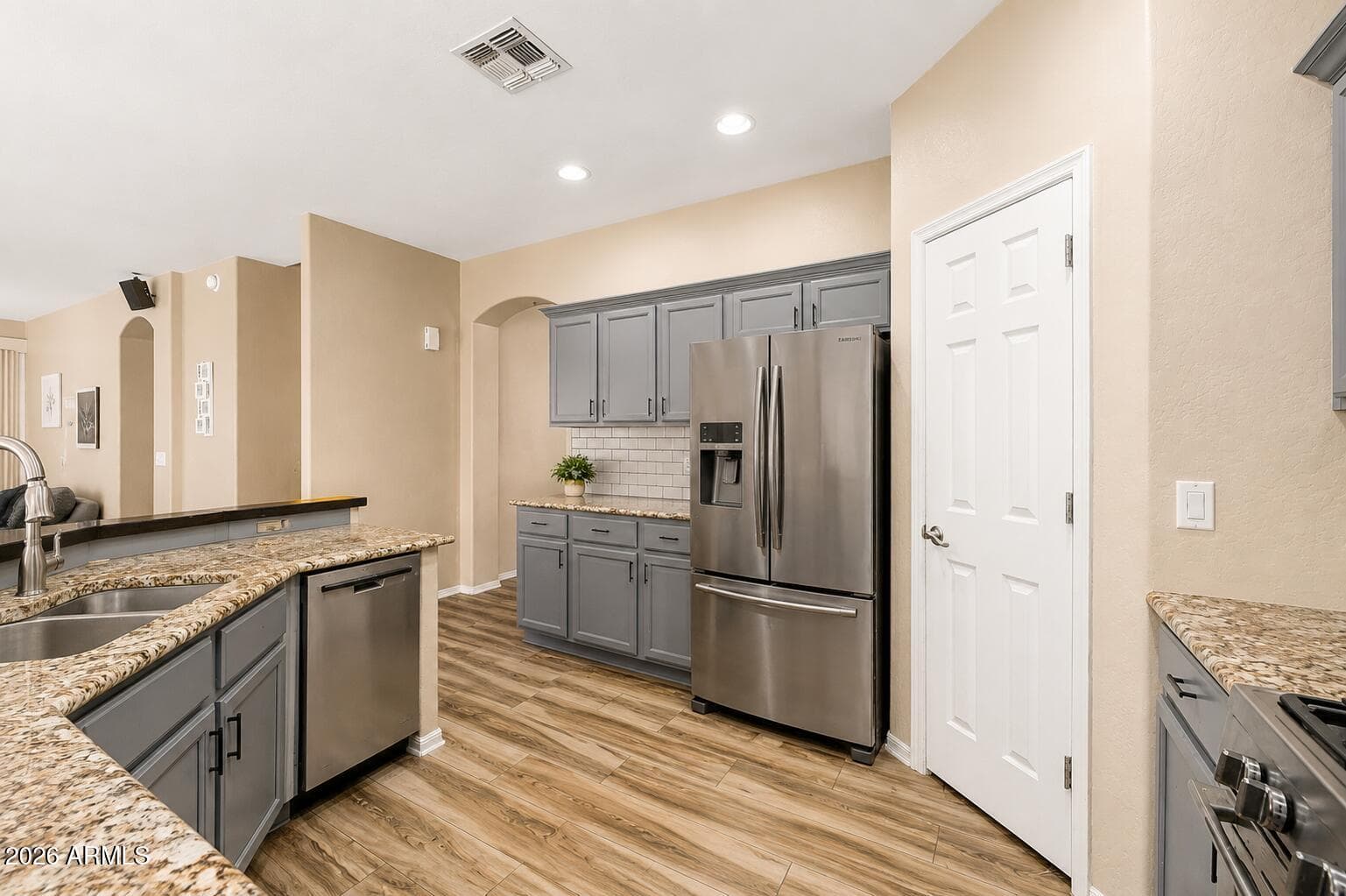 26053 N 68th Drive, Peoria, AZ 85383 — photo 6 of 30