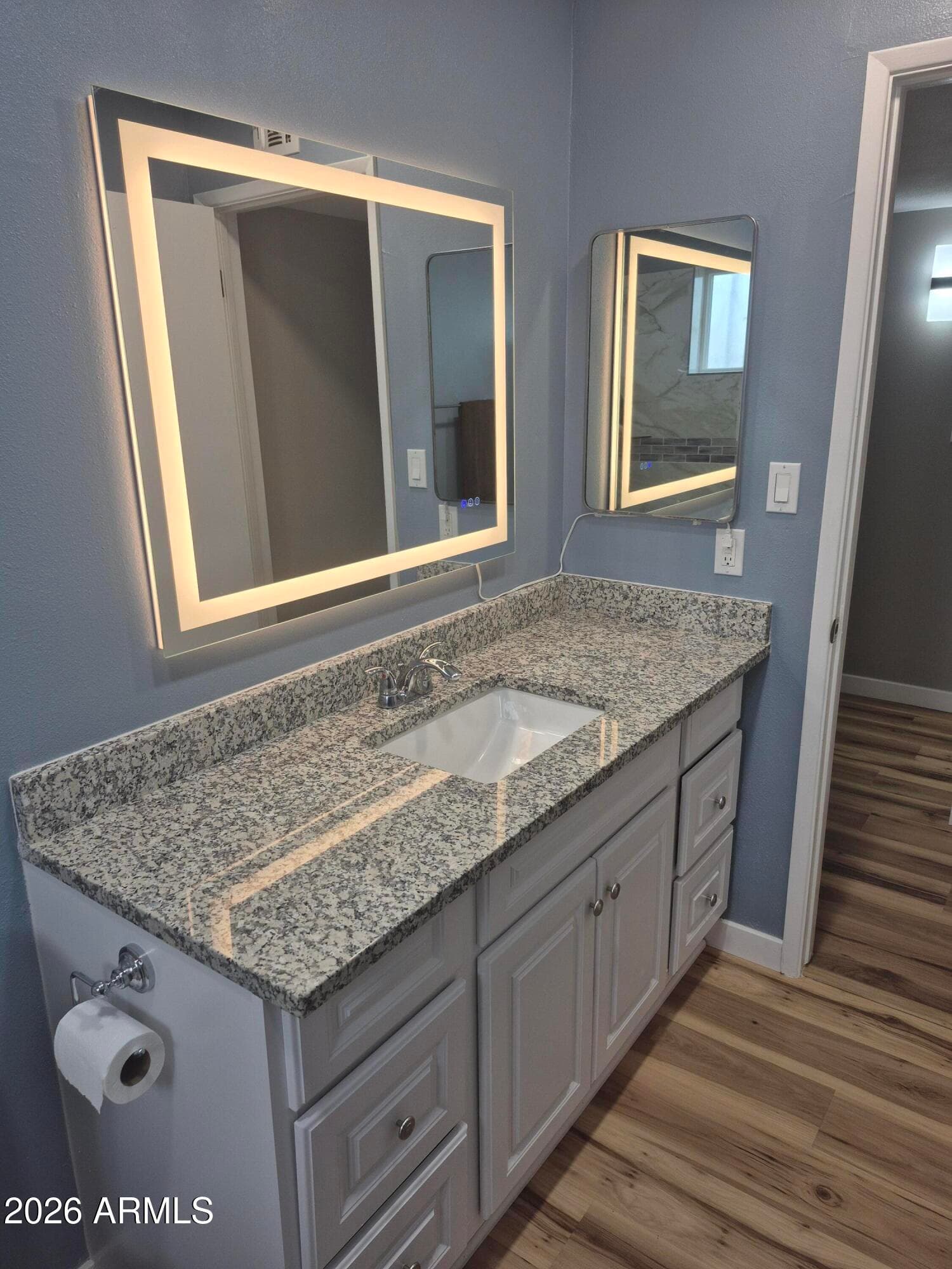 560 N Hobson Plaza, Mesa, AZ 85203 — photo 26 of 43