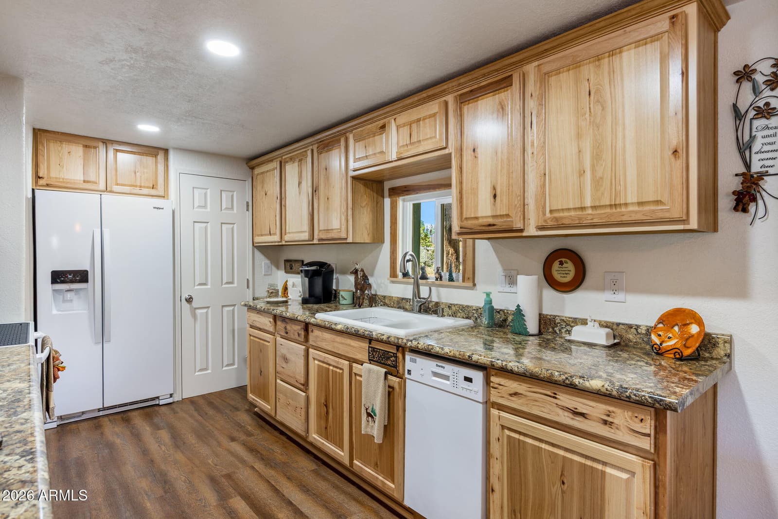 2976 Pine Rim Road, Overgaard, AZ 85933 — photo 10 of 31
