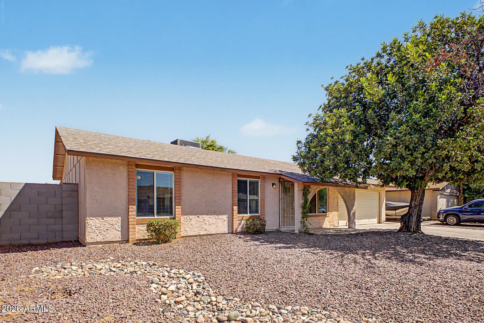 5210 W Lupine Avenue, Glendale, AZ 85304 — photo 4 of 39