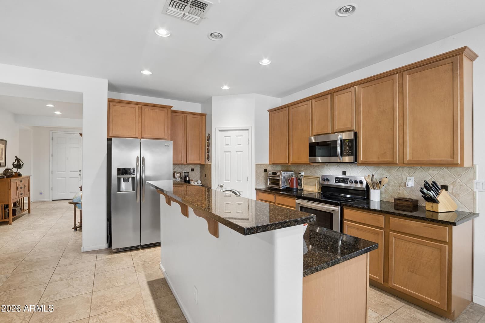 16398 W Sand Hills Road, Surprise, AZ 85387 — photo 6 of 32