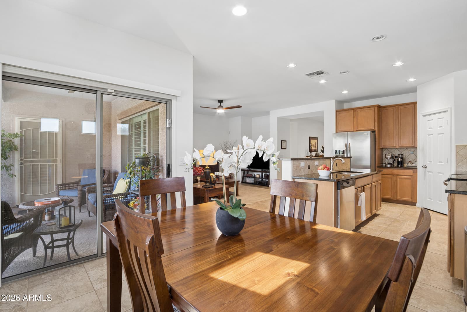 16398 W Sand Hills Road, Surprise, AZ 85387 — photo 9 of 32