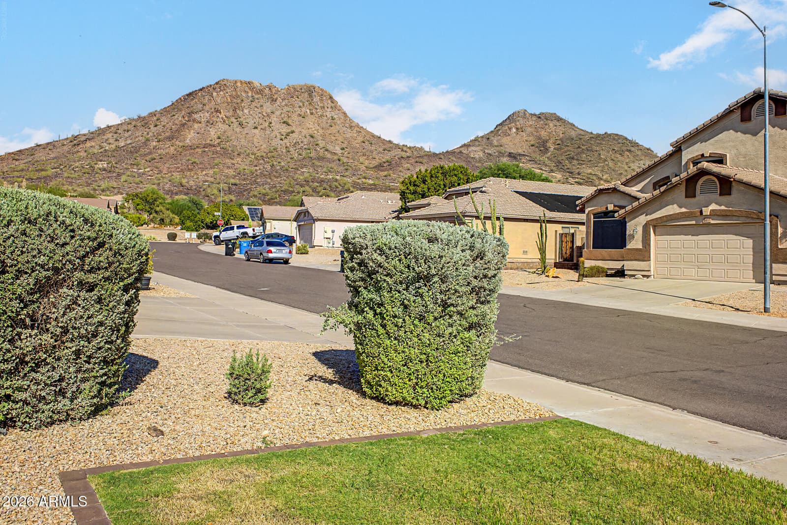 6422 W Lariat Lane, Phoenix, AZ 85083 — photo 4 of 36