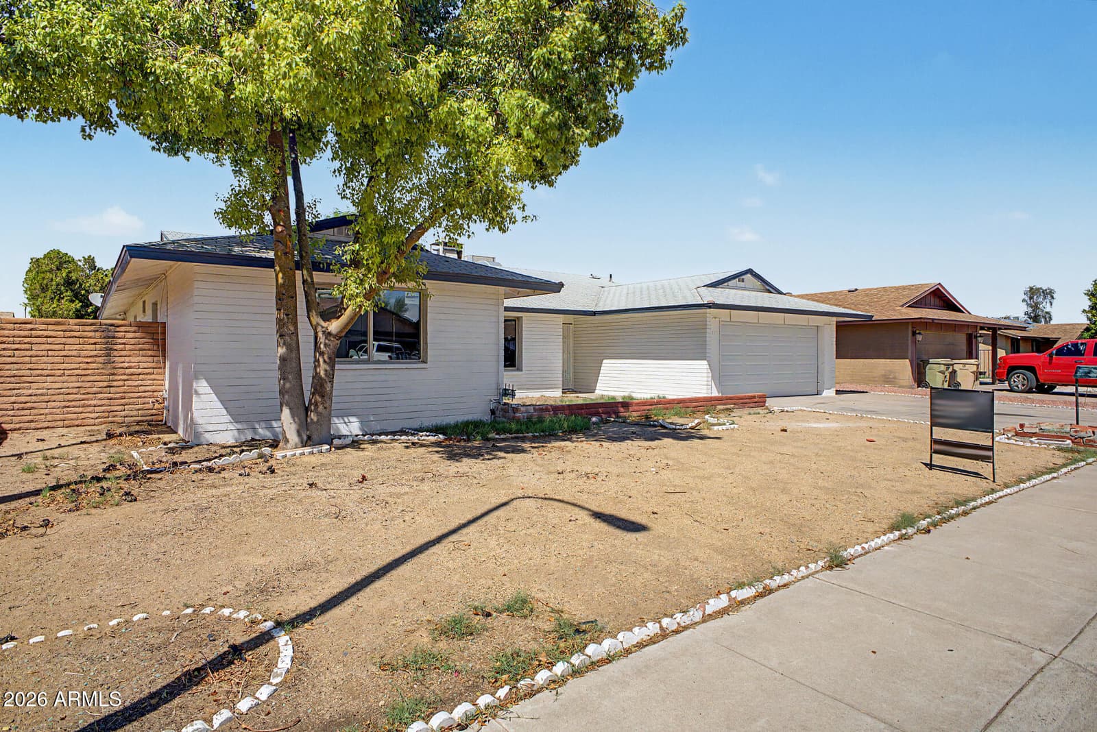 6738 W Georgia Avenue, Glendale, AZ 85303 — photo 2 of 34