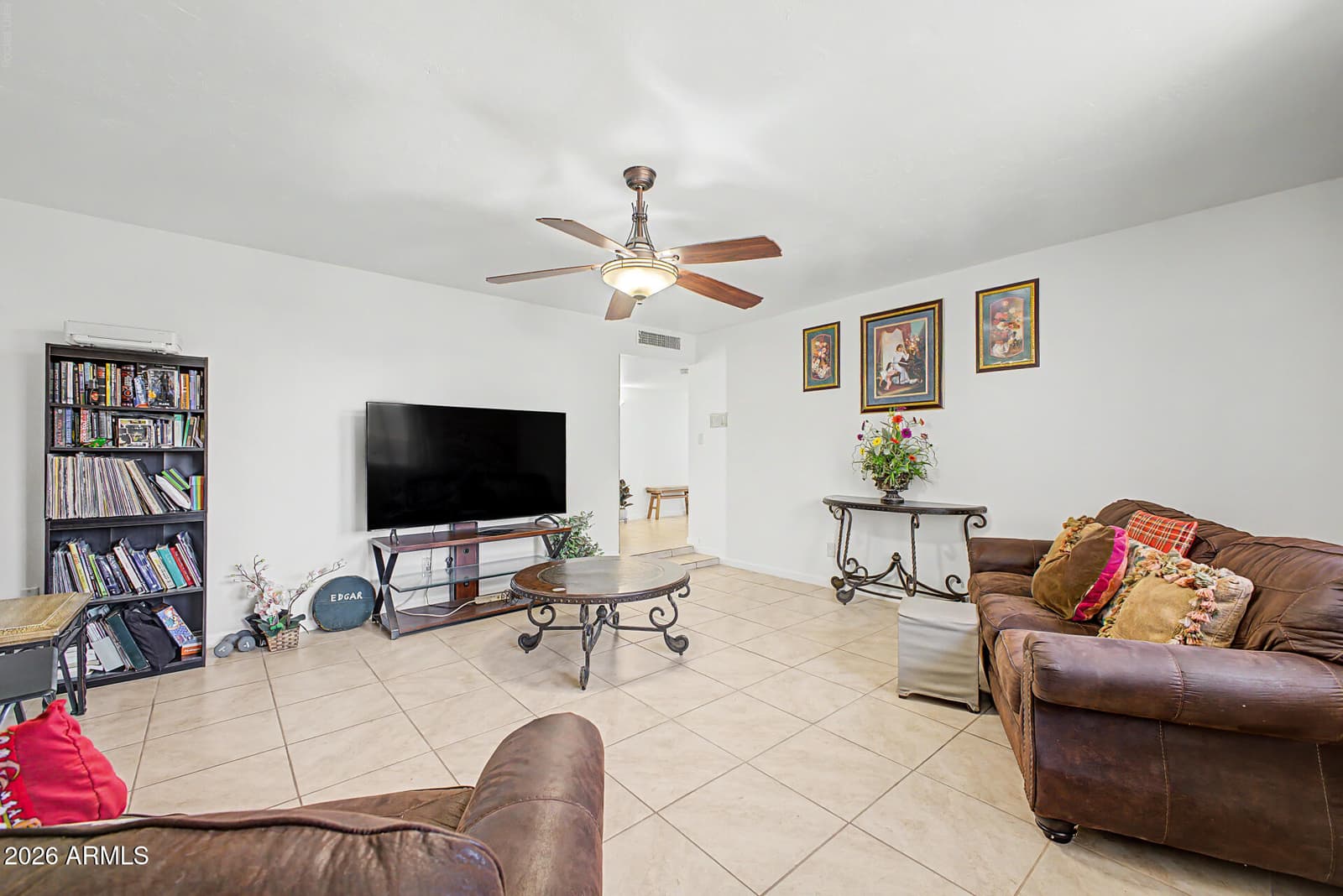 3723 W Cochise Drive, Phoenix, AZ 85051 — photo 10 of 37