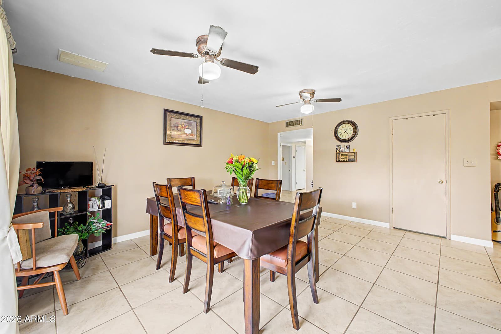 3723 W Cochise Drive, Phoenix, AZ 85051 — photo 11 of 37
