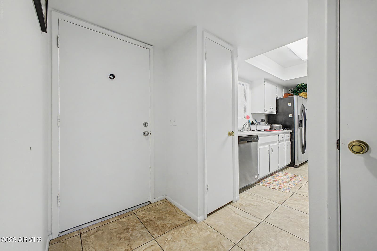 8847 N 8th Street 101, Phoenix, AZ 85020 — photo 3 of 24
