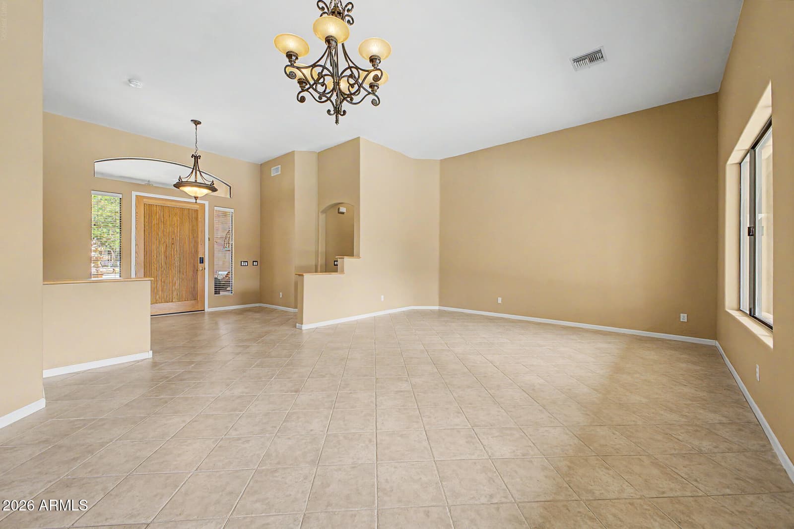 2089 E Park Avenue, Gilbert, AZ 85234 — photo 11 of 60
