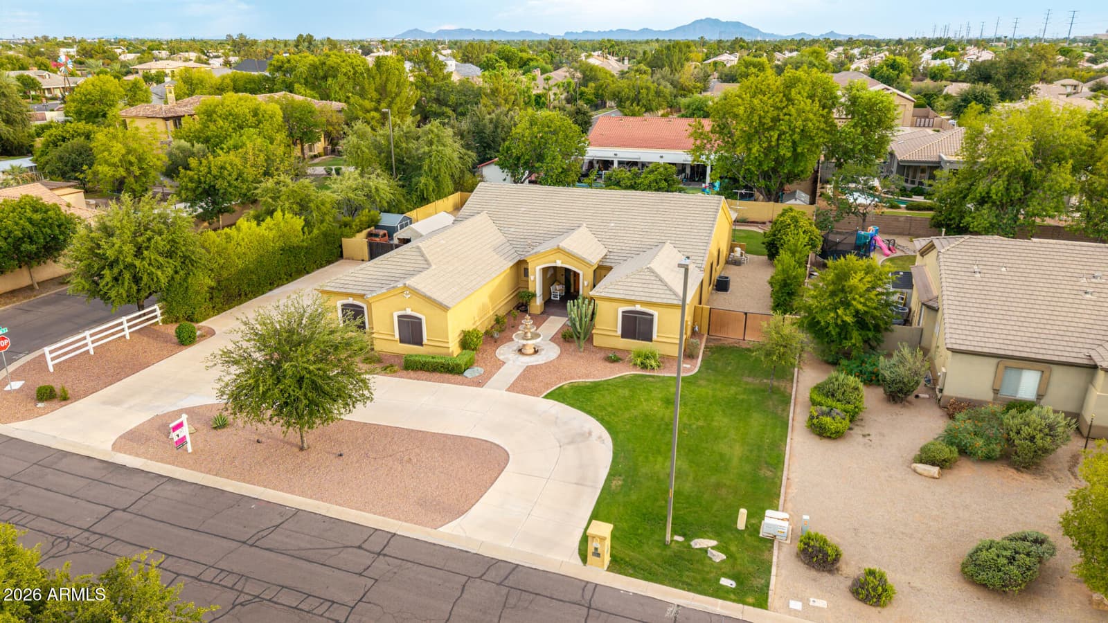 2089 E Park Avenue, Gilbert, AZ 85234 — photo 46 of 60