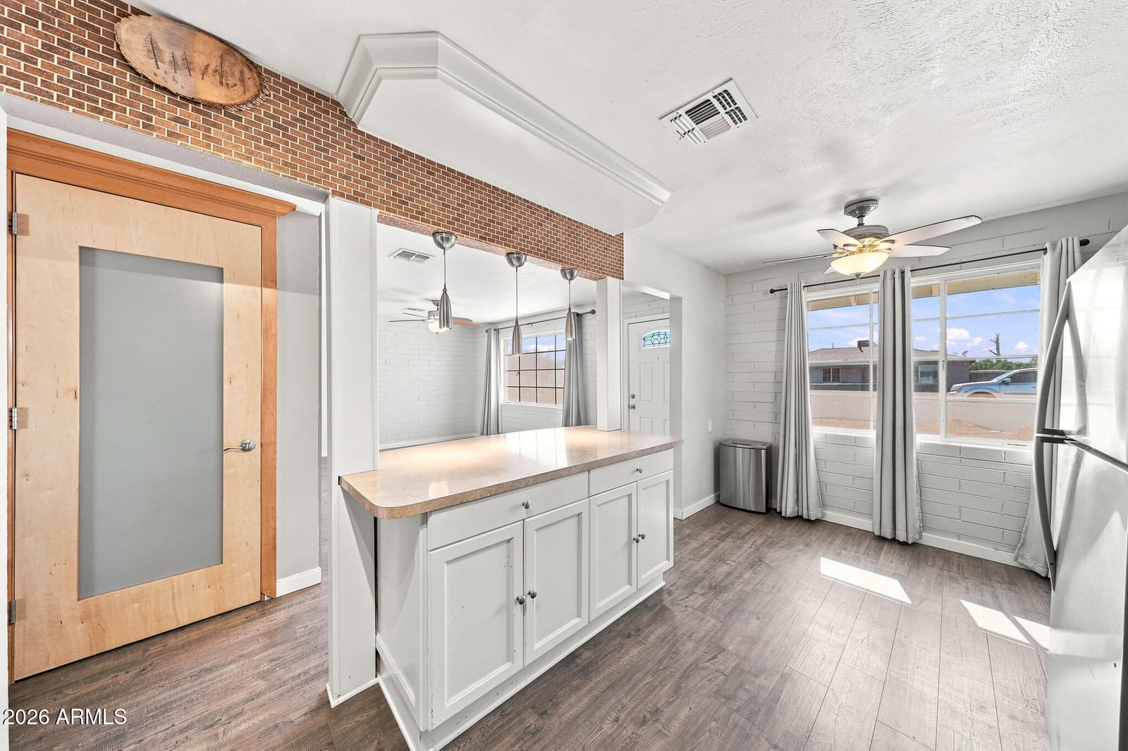10223 N 17th Drive, Phoenix, AZ 85021 — photo 13 of 46