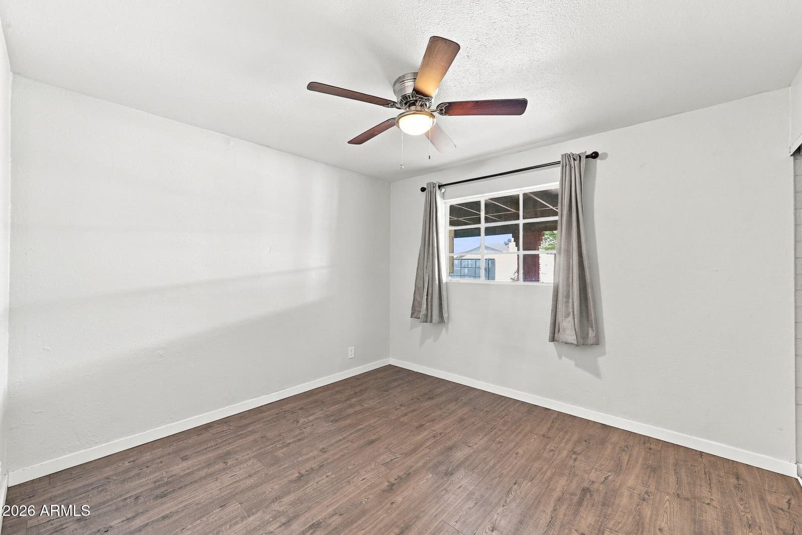10223 N 17th Drive, Phoenix, AZ 85021 — photo 16 of 46