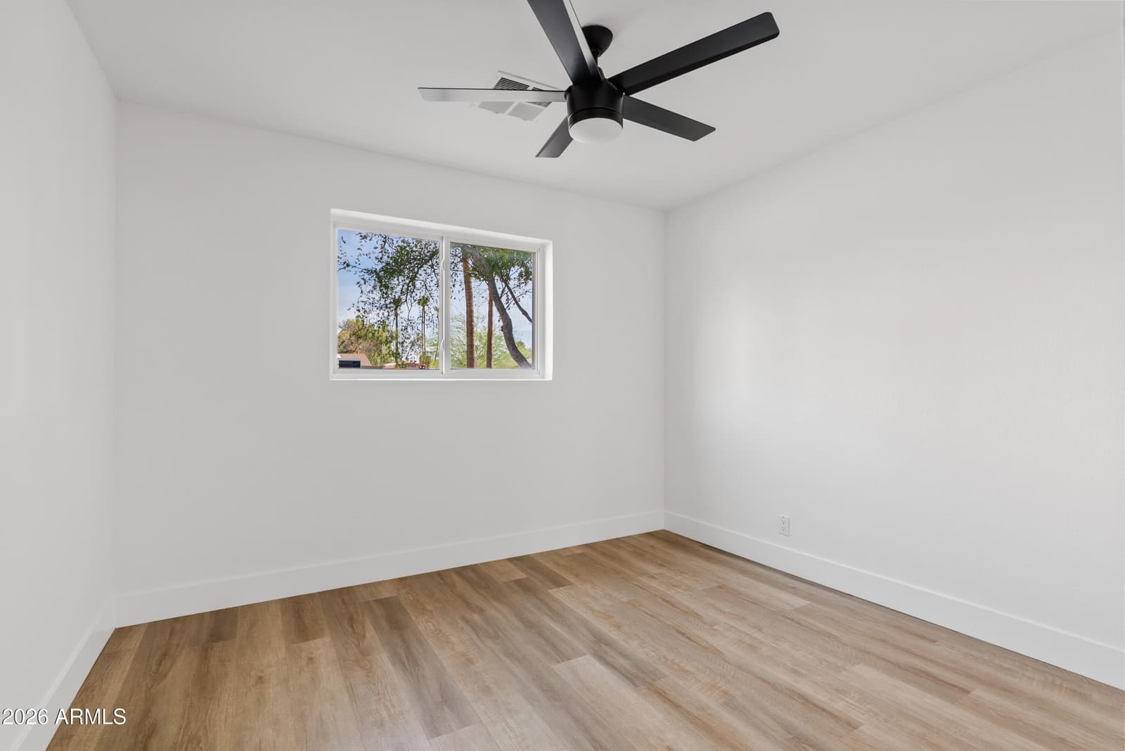 1322 E Catalina Drive, Phoenix, AZ 85014 — photo 15 of 28
