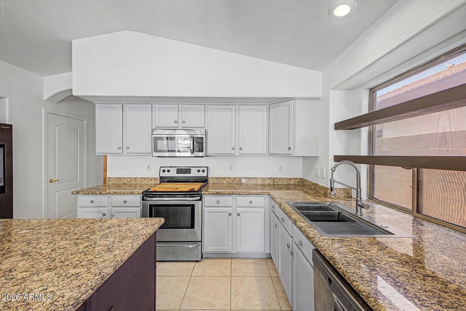 12626 W Marshall Avenue, Litchfield Park, AZ 85340 — photo 7 of 34