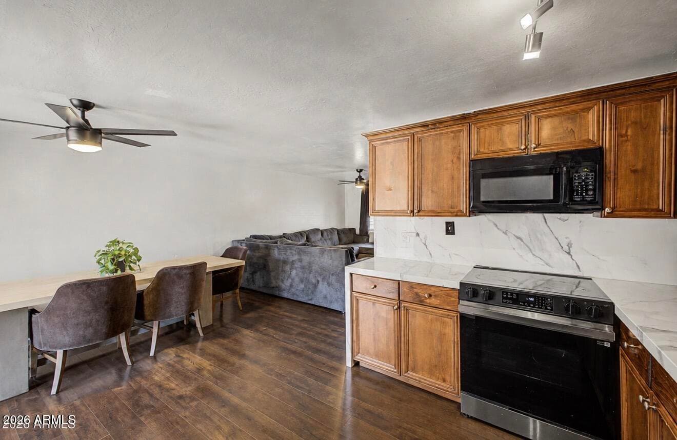 6224 W Berkeley Road, Phoenix, AZ 85035 — photo 12 of 29