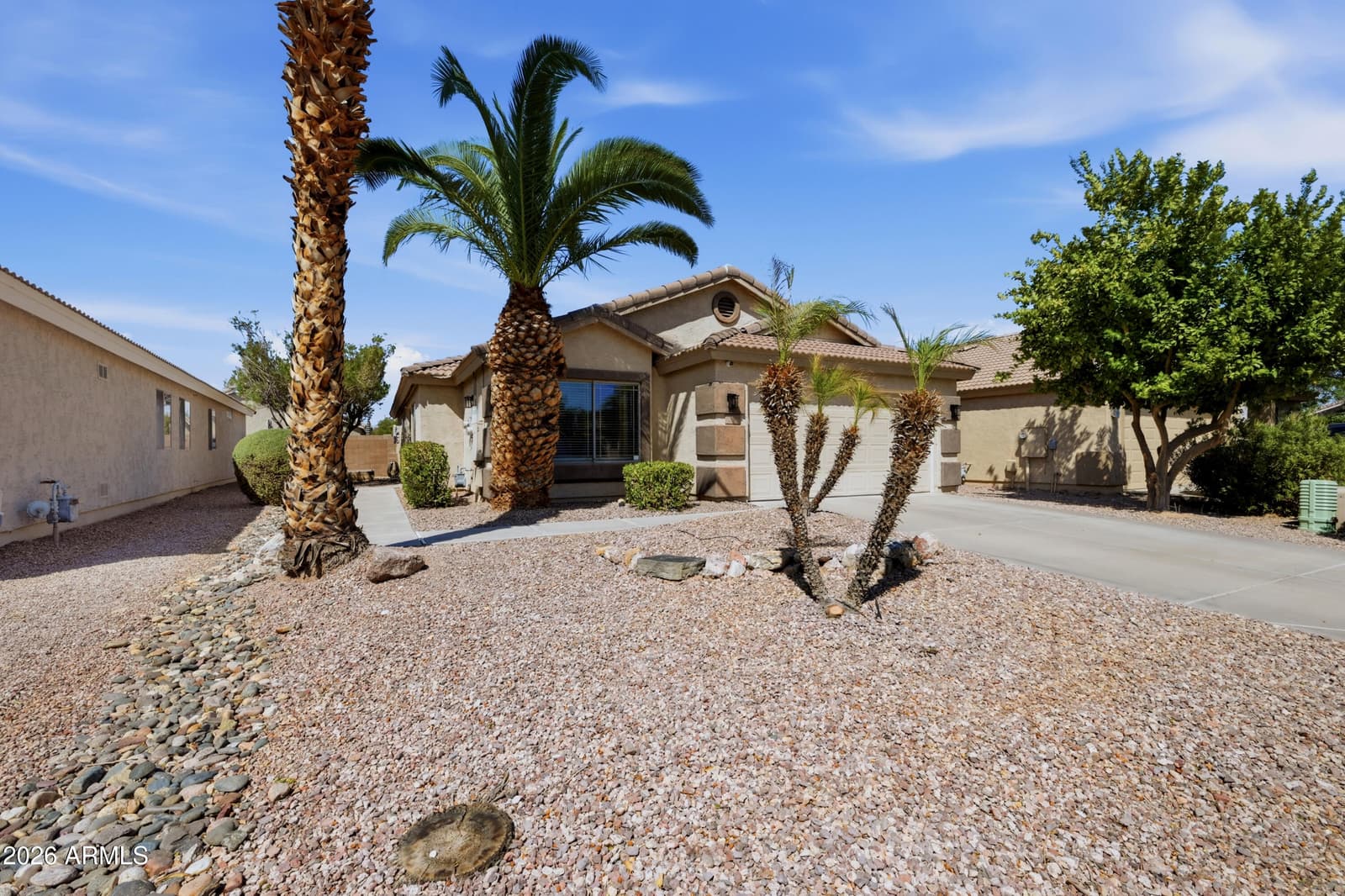 13392 W Redfield Road, Surprise, AZ 85379 — photo 3 of 37