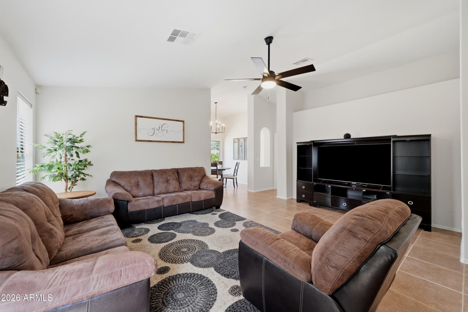13392 W Redfield Road, Surprise, AZ 85379 — photo 8 of 37