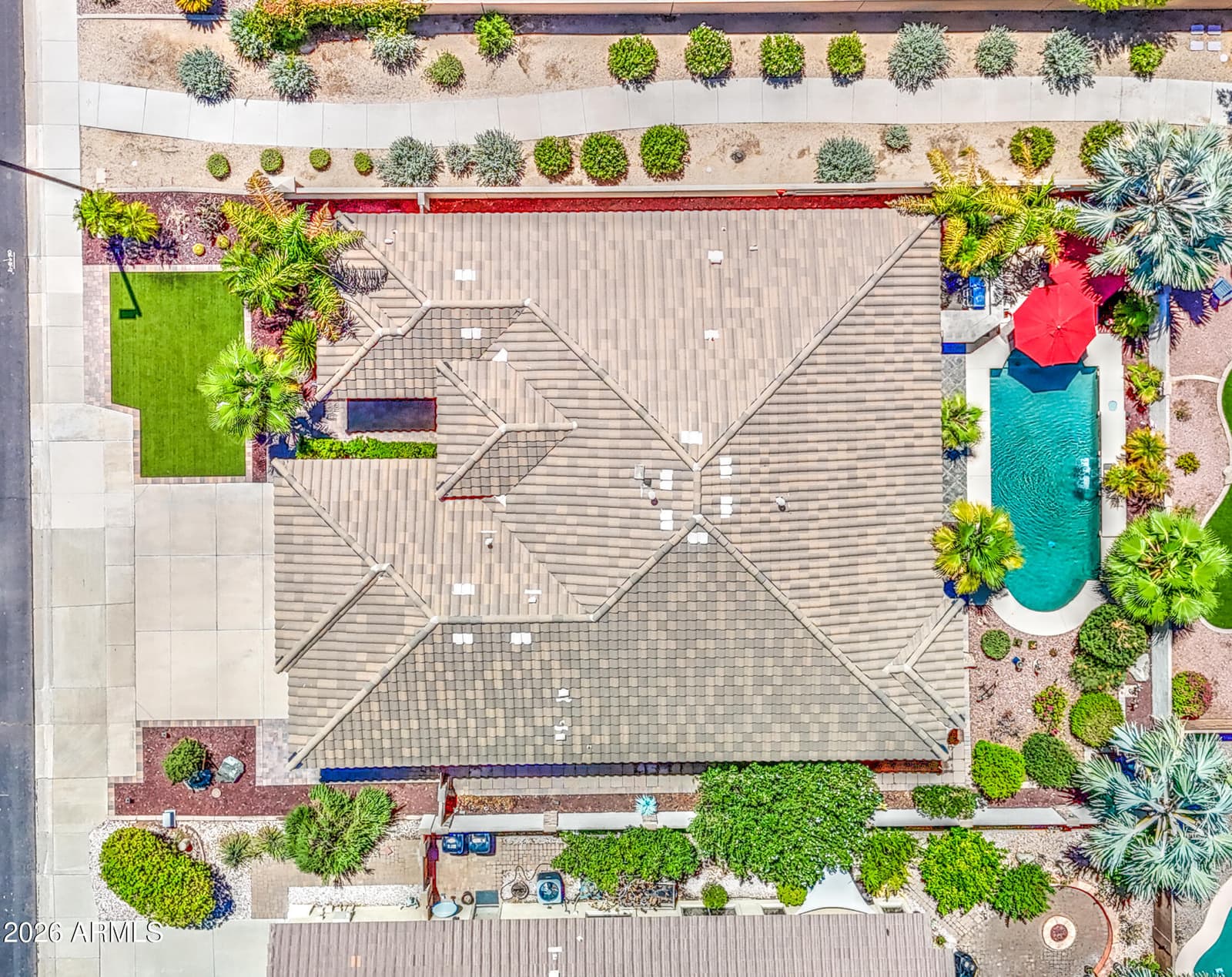 6960 S Forest Avenue, Gilbert, AZ 85298 — photo 5 of 68